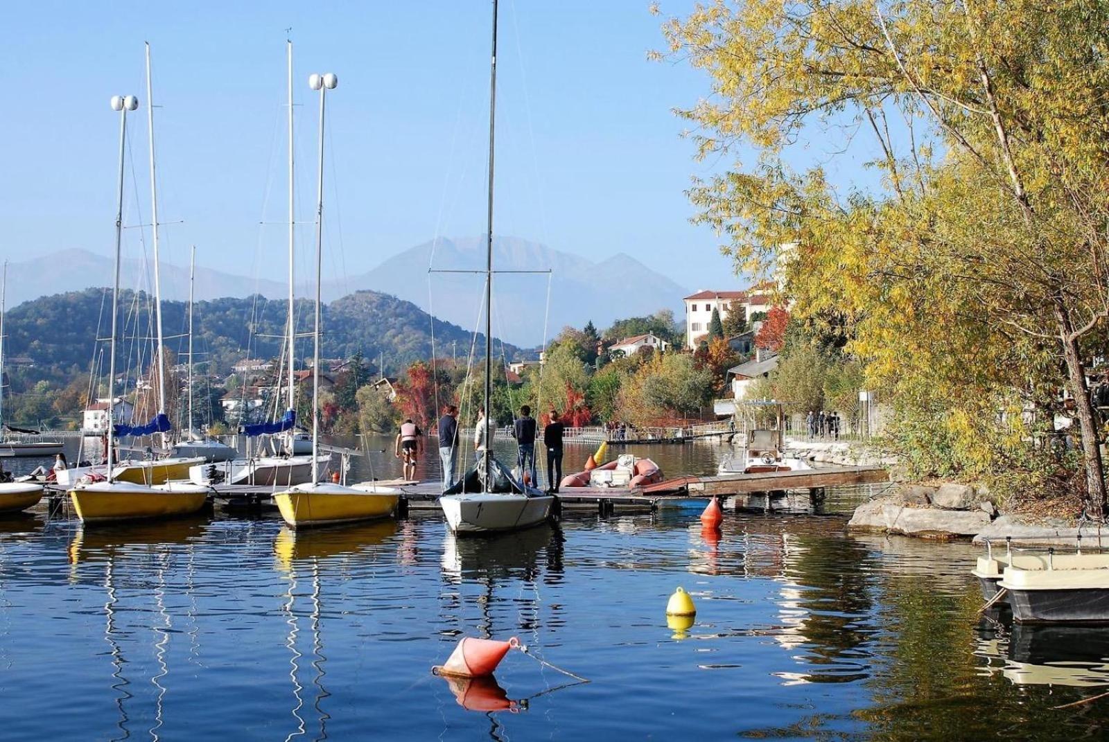 Ostello Casa Conte Rosso Avigliana Esterno foto
